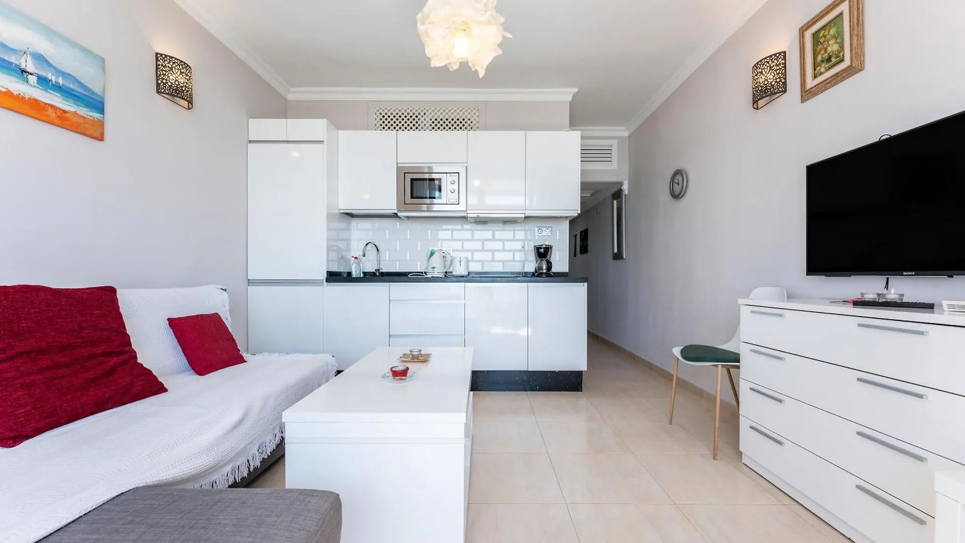 Stunning Marina View Apartment フエンヒロラ 0*,  スペイン